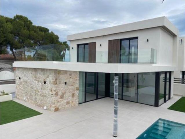 Chalet en venta en Playa Flamenca II, el Baix Segura / La Vega Baja
