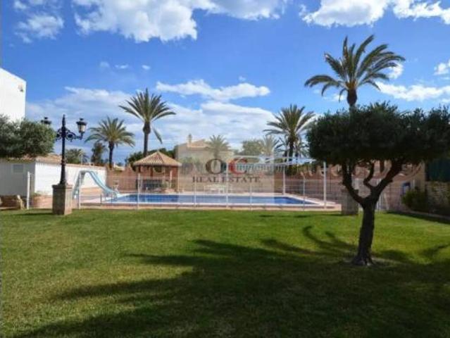 Chalet en venta en Urbanización La Zenia II, el Baix Segura / La Vega Baja