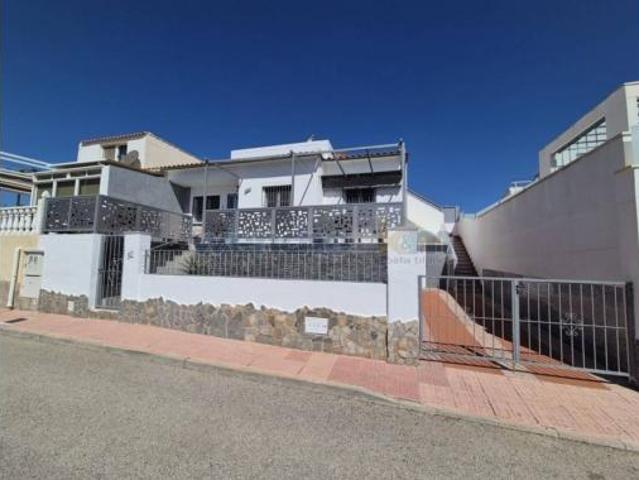 Chalet en venta en Urbanización la Florida, el Baix Segura / La Vega Baja
