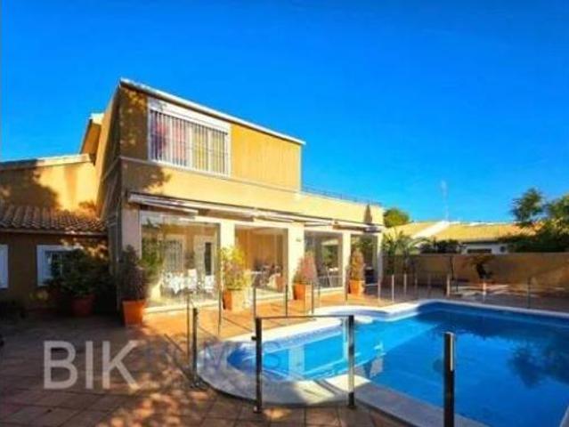 Chalet en venta en Dehesa de Campoamor, el Baix Segura / La Vega Baja