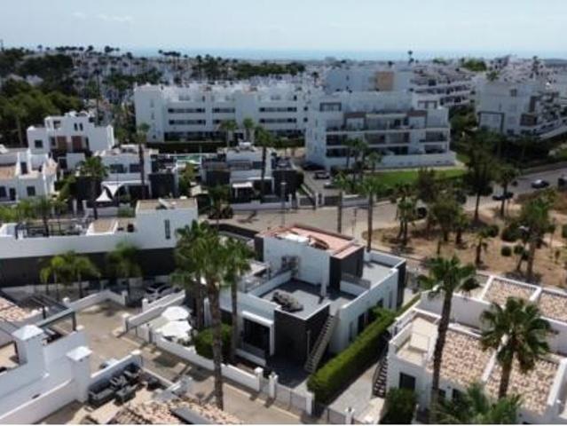 Chalet en venta en Villa Martín, el Baix Segura / La Vega Baja