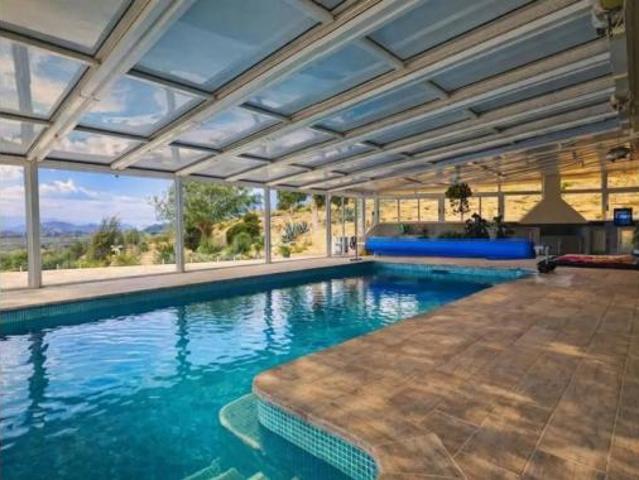 Chalet en venta en Torremendo, el Baix Segura / La Vega Baja