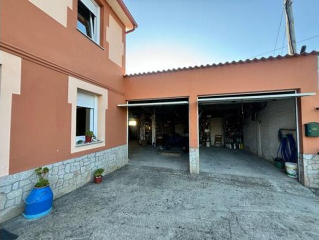 Chalet en venta en Ordes, Galicia