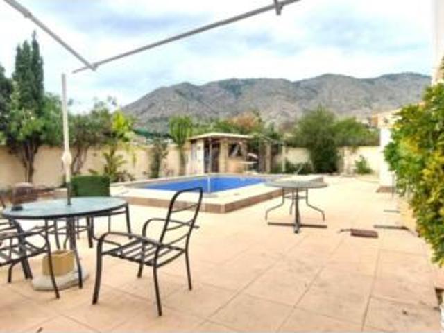 Chalet en venta en la Marina Baixa, Valencia