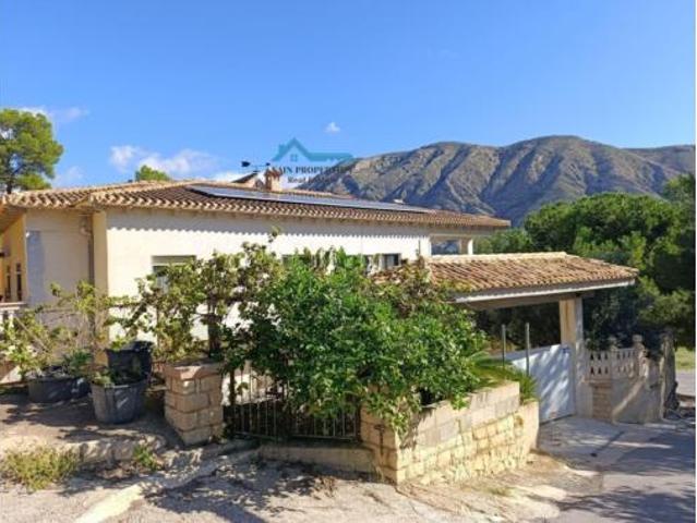 Chalet en venta en la Marina Baixa, Valencia