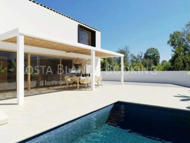 Chalet en venta en la Marina Baixa, Valencia