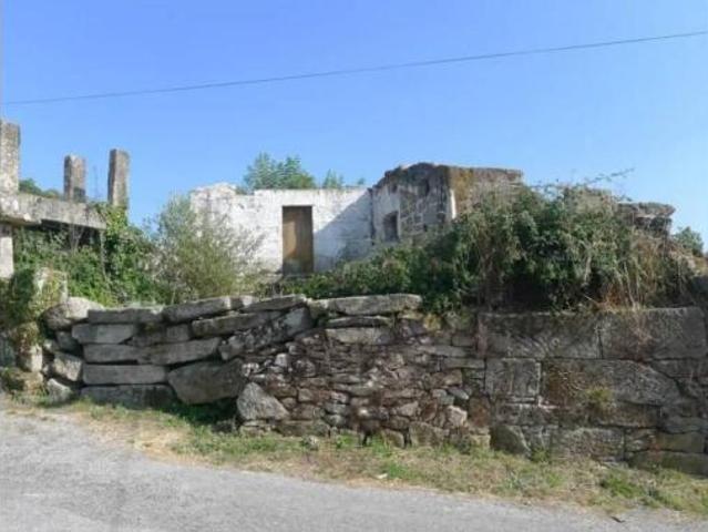 Chalet en venta en O Castro de Beiro, Ourense