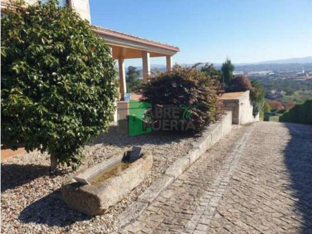 Chalet en venta en Ourense, Galicia