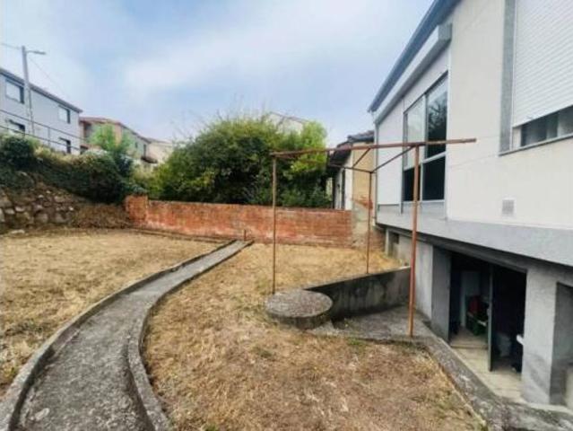Chalet en venta en Montealegre, Ourense