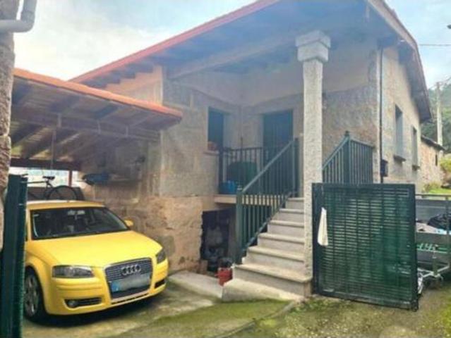 Chalet en venta en Porto, Ourense
