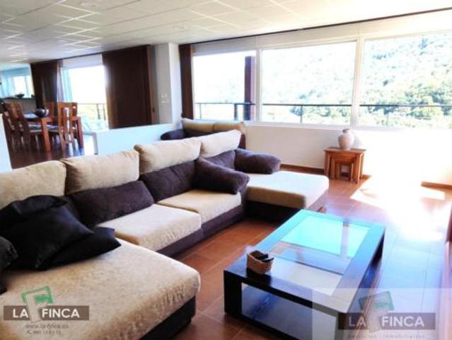 Villa en venta en Oviedo, La Cruz
