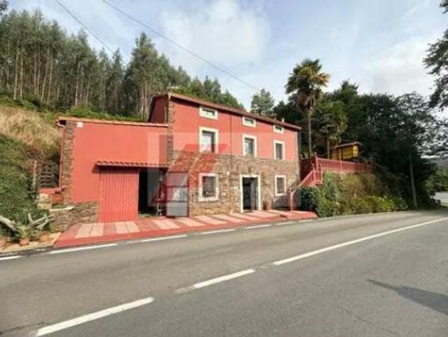 Chalet en venta en Oza Cesuras, Betanzos