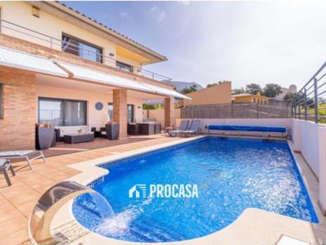 Chalet en venta en Alt Empordà, Catalunya