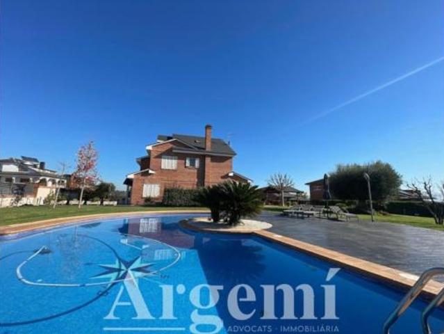 Chalet en venta en Palau-solità I Plegamans, Barcelona