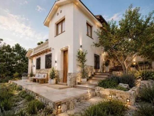 Chalet en venta en Fontpineda, Baix Llobregat