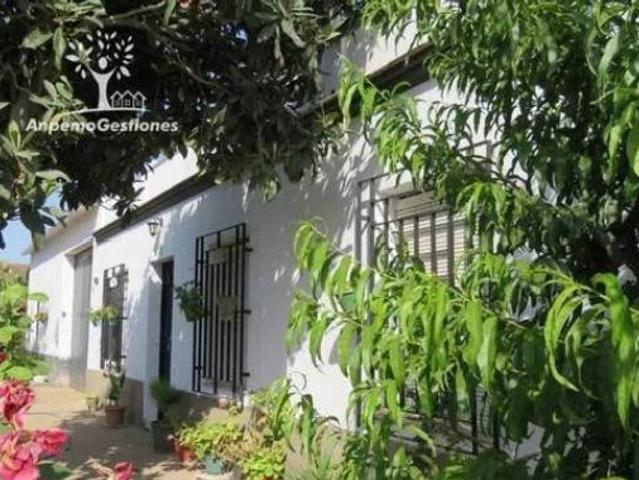 Chalet en venta en Palma Del Río, Andalucía