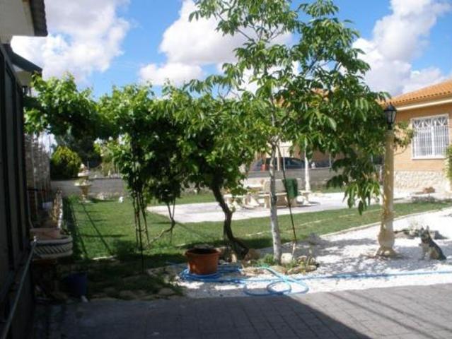 Chalet en venta en Palomeque, Castilla-La Mancha