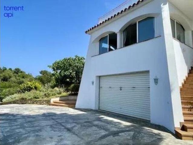 Chalet en venta en Mas Tomasi, Baix Empordà