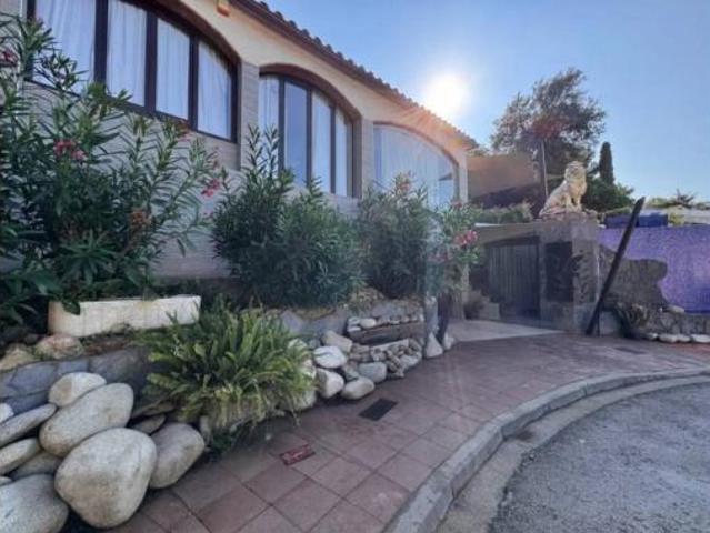 Chalet en venta en Mas Tomasi, Baix Empordà