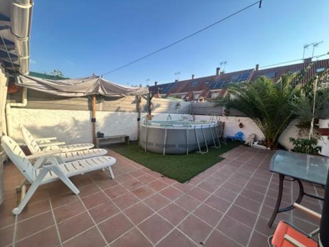 Chalet en venta en El Prado, Parla