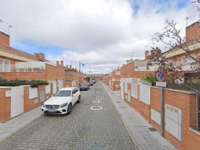 Chalet en venta en Parla, Madrid
