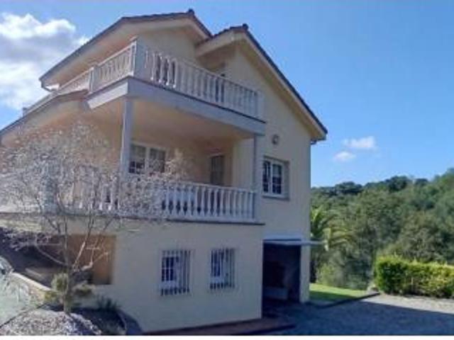 Villa en venta en Parres, Deu