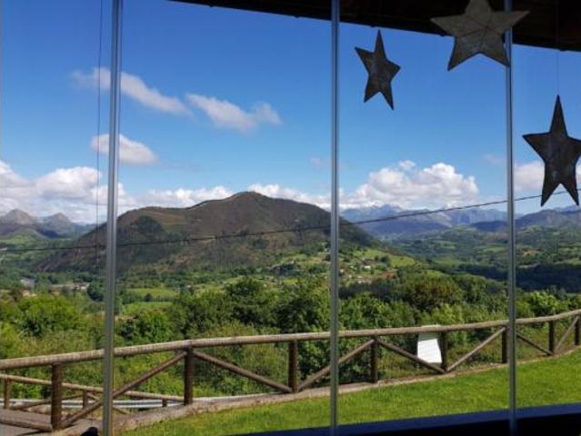 Chalet en venta en Parres, Asturias