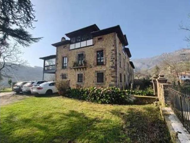 Chalet en venta en Parres, Asturias