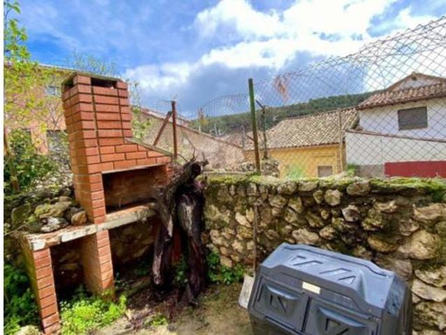 Chalet en venta en Pastrana, Castilla-La Mancha