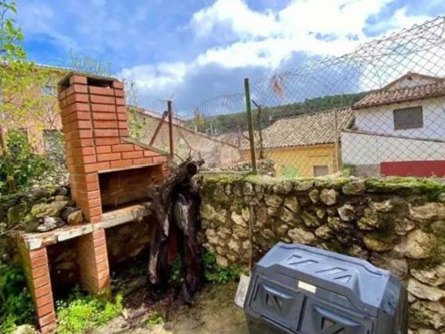 Chalet en venta en Pastrana, Castilla-La Mancha