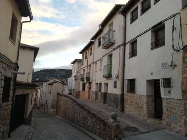 Chalet en venta en Pastrana, Castilla-La Mancha