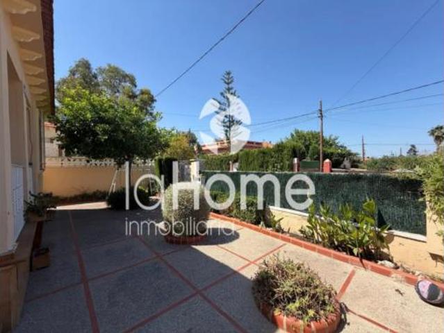 Chalet en venta en la Canyada, l'Horta Nord