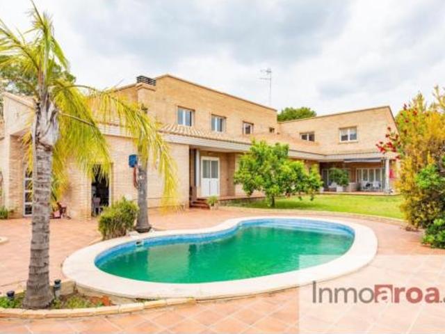 Chalet en venta en la Canyada, l'Horta Nord