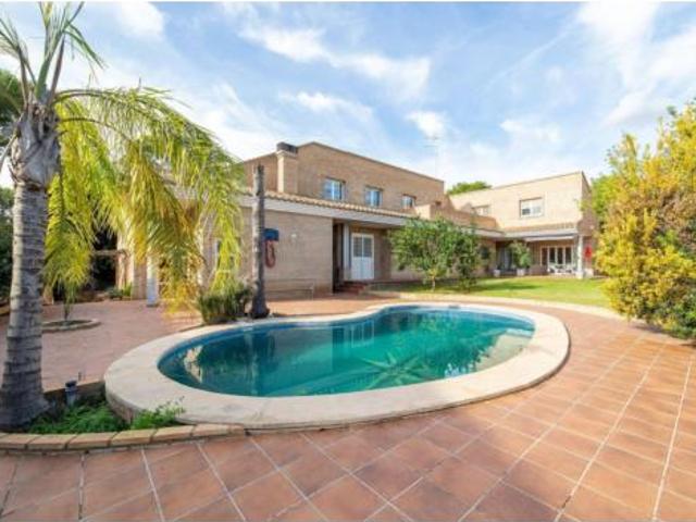 Chalet en venta en la Canyada, l'Horta Nord