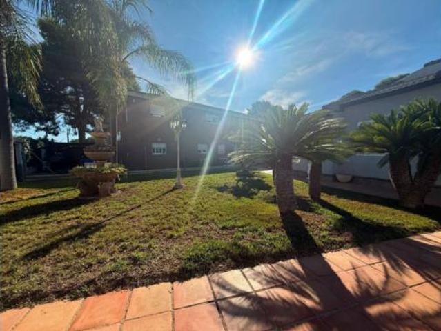 Chalet en venta en la Canyada, l'Horta Nord