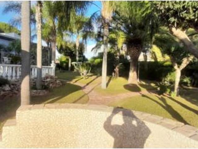 Chalet en venta en la Canyada, l'Horta Nord