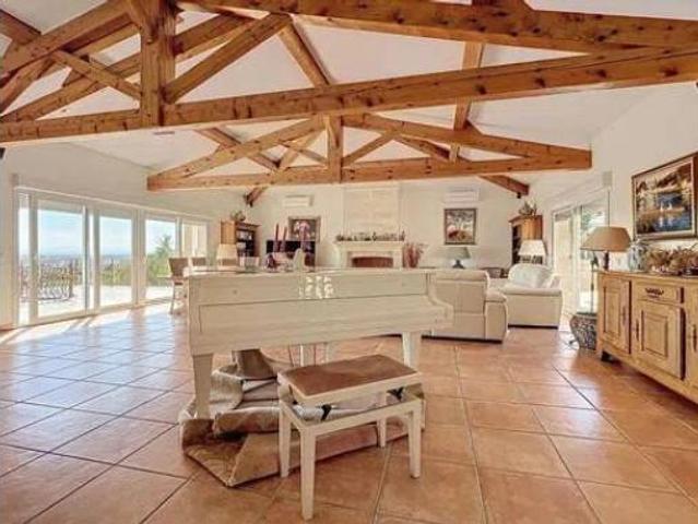 Chalet en venta en Alt Empordà, Catalunya