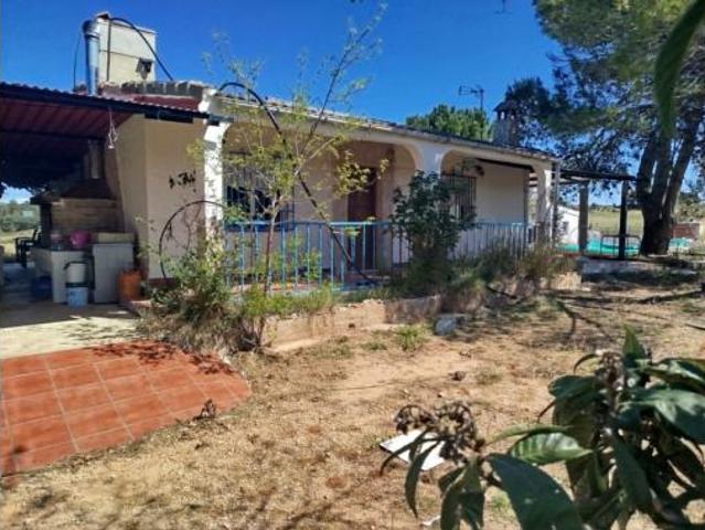 Chalet en venta en Pedralba, La Serranía