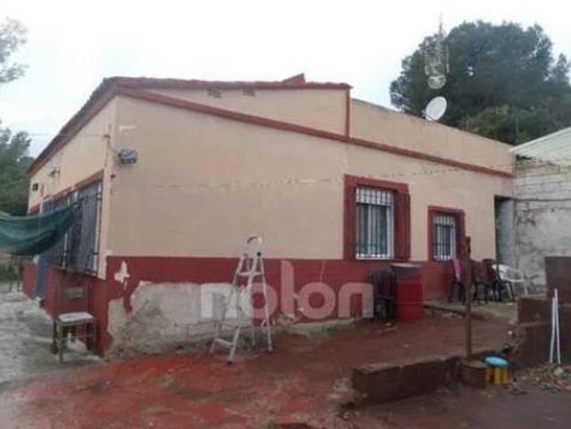 Chalet en venta en Urbanizacización Les Mallades, La Serranía