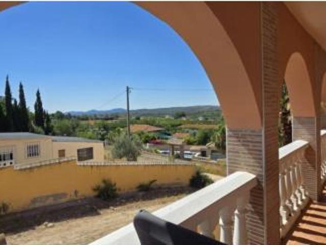 Chalet en venta en Urbanizacización Les Mallades, La Serranía