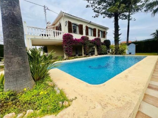 Chalet en venta en la Marina Alta, Valencia