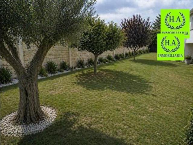 Chalet en venta en Pedrezuela, Madrid
