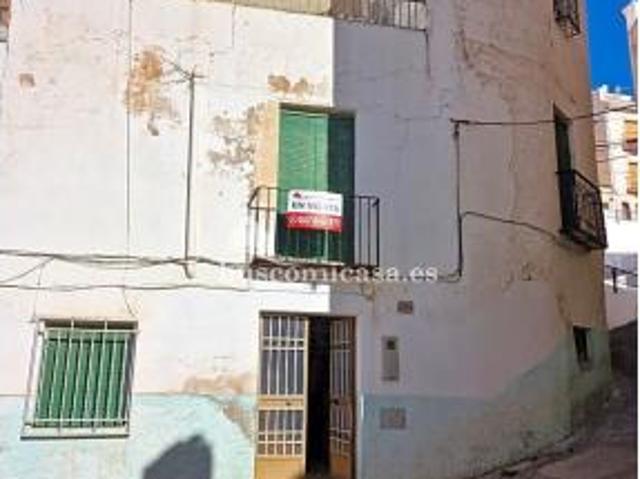 Villa en venta en Pegalajar
