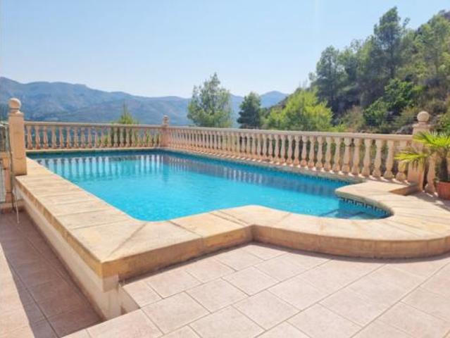 Chalet en venta en la Marina Alta, Valencia
