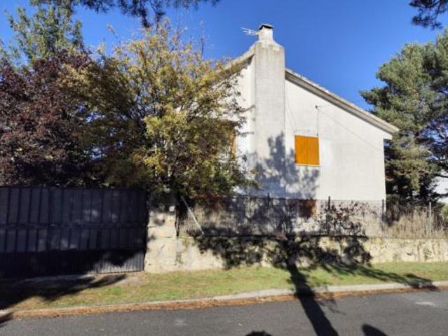 Chalet en venta en Sexmo de El Espinar, Peguerinos
