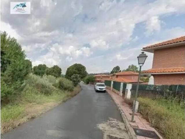 Chalet en venta en Pelayos De La Presa, Madrid