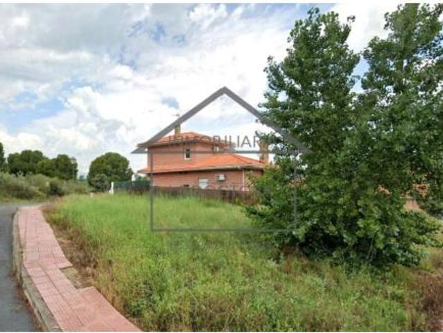 Chalet en venta en Pelayos De La Presa, Madrid