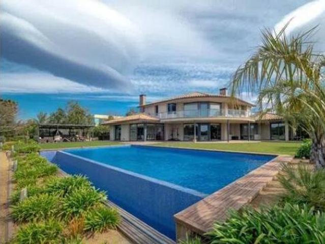 Chalet en venta en Alt Empordà, Catalunya
