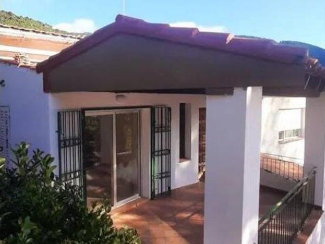 Chalet en venta en Piedralaves, Castilla y León