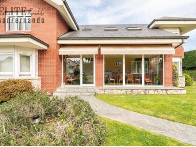 Chalet en venta en Piélagos, Cantabria